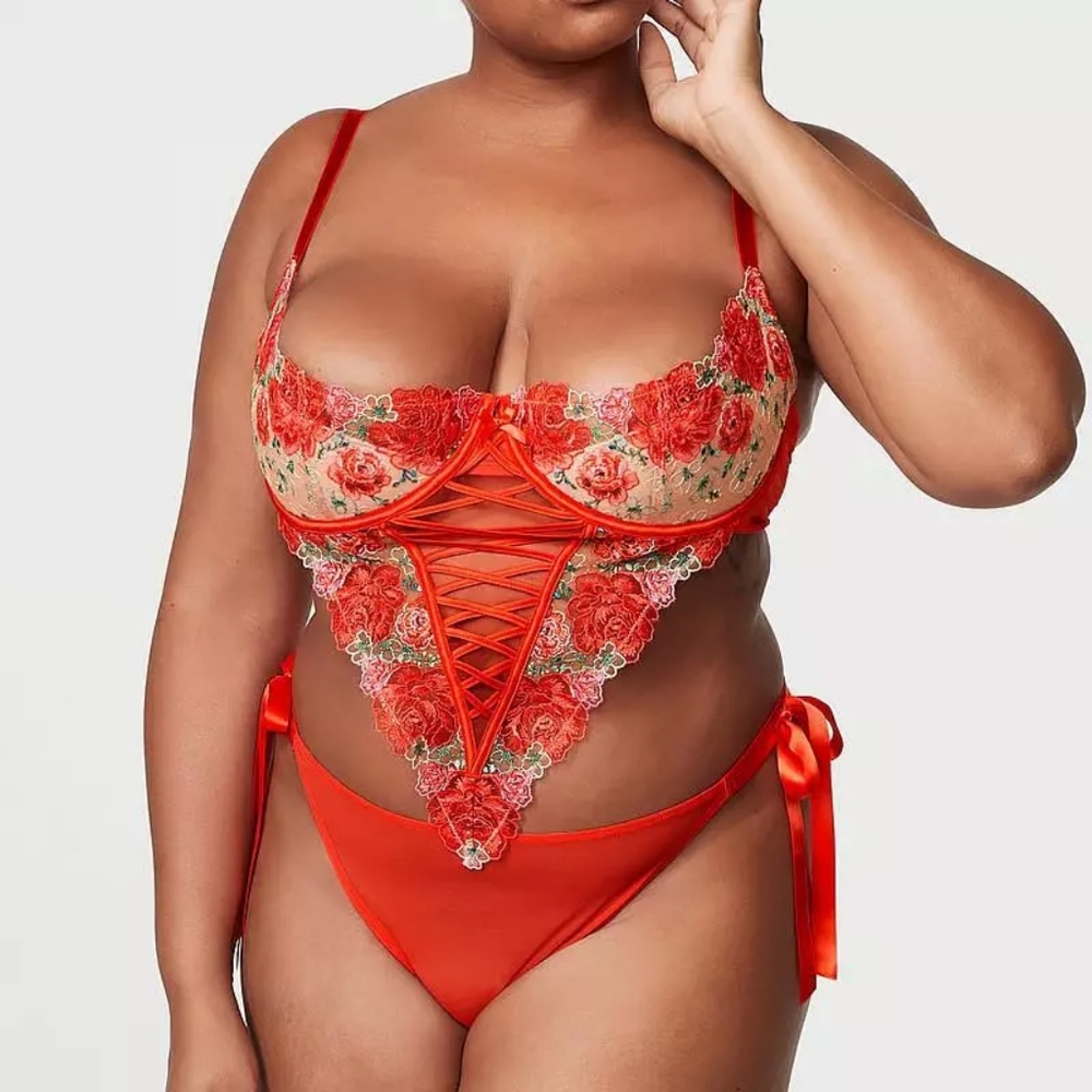 Victoria's Secret Very Sexy Wicked Floral Quarter Cup Lace-Up Teddy XL NWT